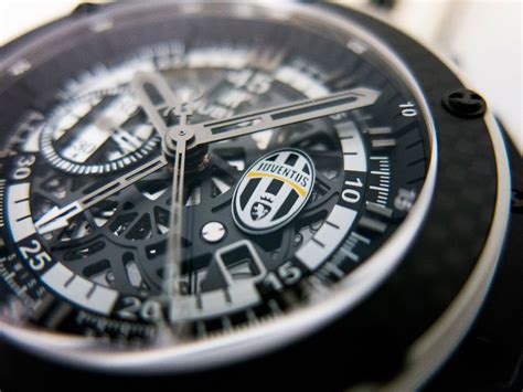 hublot juve|Juventus and Hublot unveil limited edition creation.